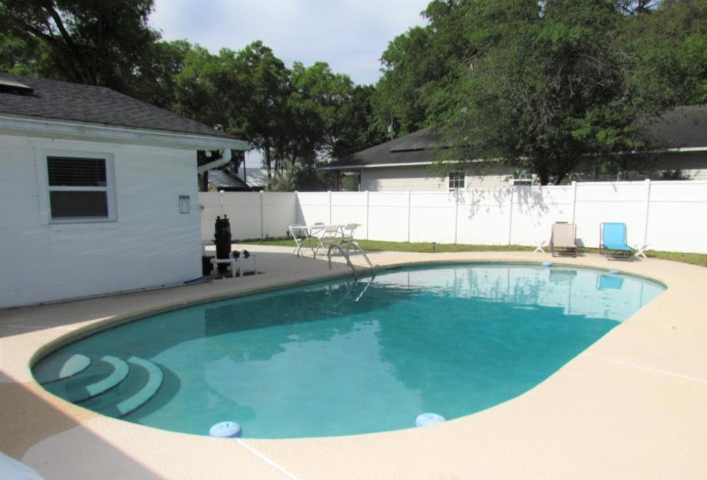 Spacious Pool Home In North Fl Keystone Heights المظهر الخارجي الصورة