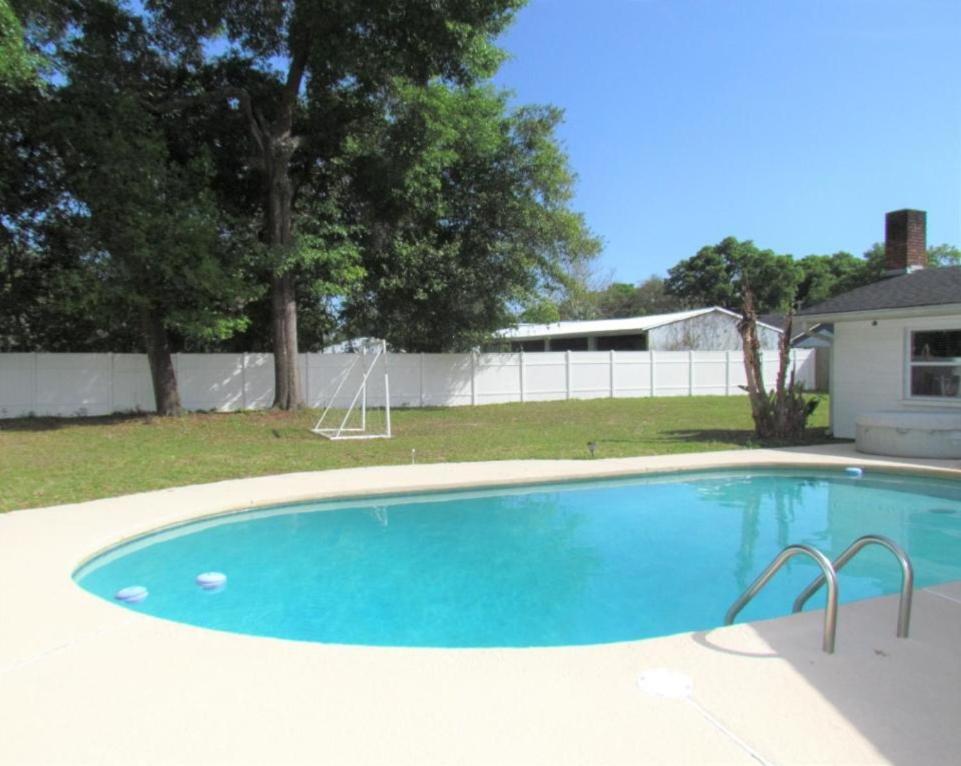 Spacious Pool Home In North Fl Keystone Heights المظهر الخارجي الصورة